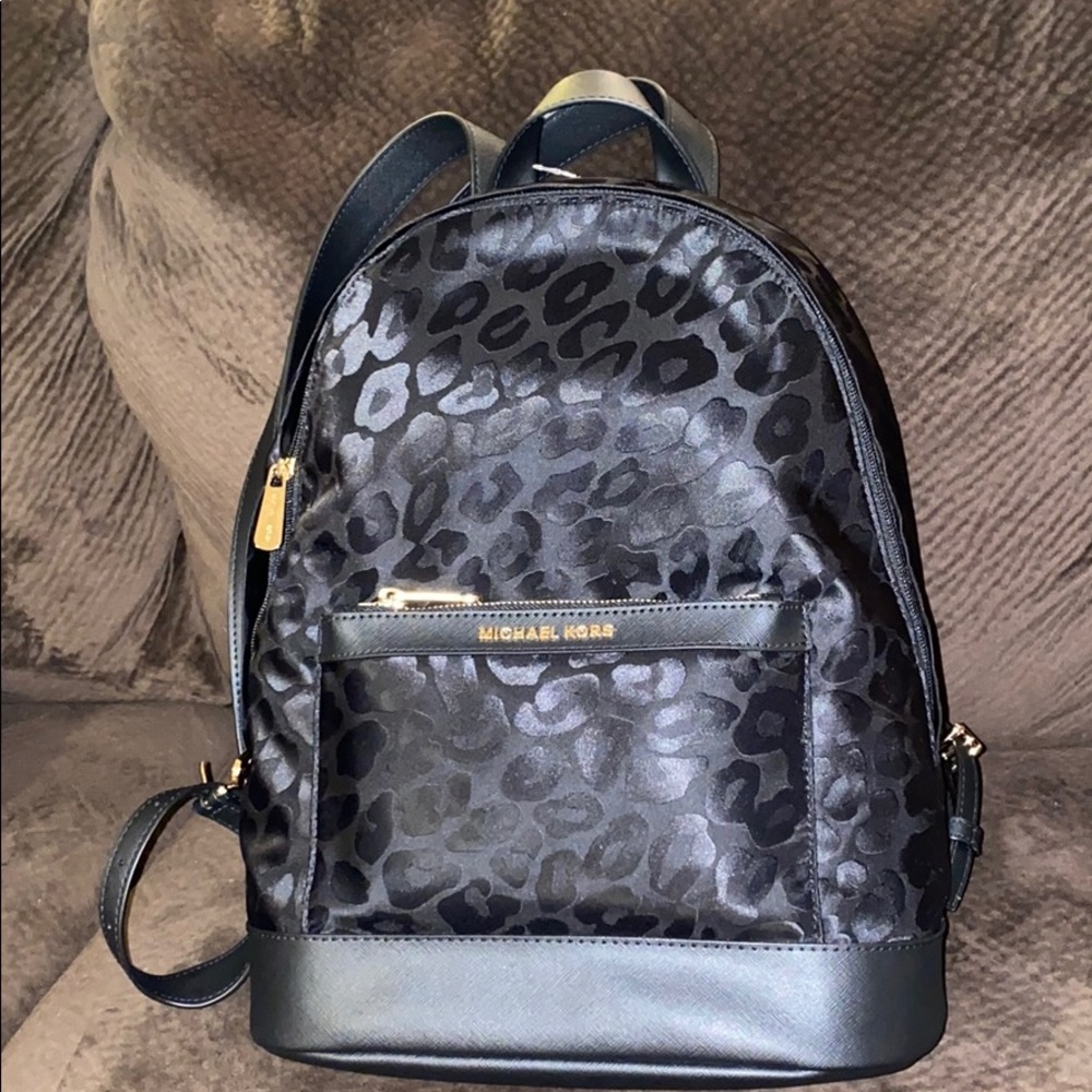 Michael Kors Leopard Back pack